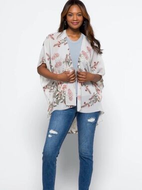 Emory Park Caley Open Front Kimono Style Light Blue-Gray Floral Woven Top Small